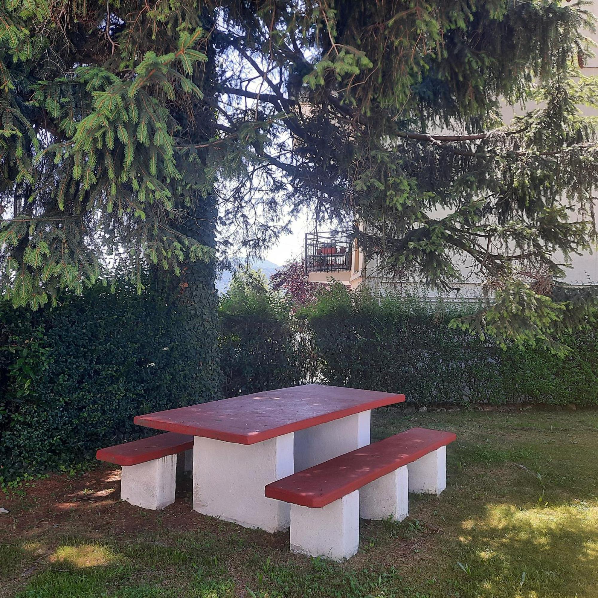 Sprio House Lägenhet Omegna Exteriör bild